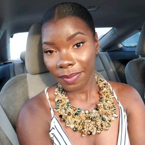 Meet your Posher, Naomie